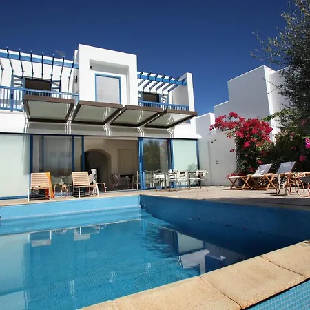 빌라 You And Your Family Will Love This 5 Star Villa Near Fig Tree Bay, Protaras Villa 1465 프로타라스